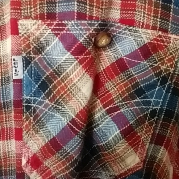Levi's red white & blue plaid long-sleeve shirt lg - Picture 4 of 7